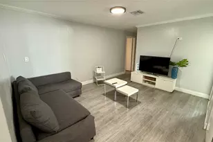 8231 SW 9th St, North Lauderdale, FL 33068 - Photo 10