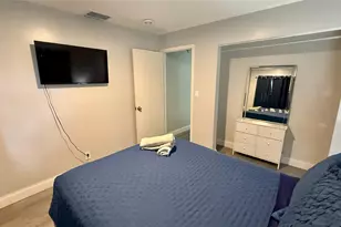 8231 SW 9th St, North Lauderdale, FL 33068 - Photo 18