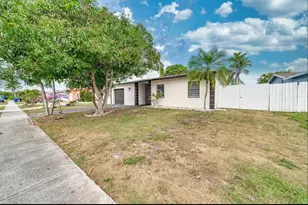 8231 SW 9th St, North Lauderdale, FL 33068 - Photo 6