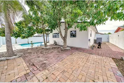 8231 SW 9th Street, North Lauderdale, FL 33068 - Photo 26