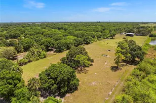 10100 W Midway Rd, Fort Pierce, FL 34945 - Photo 12
