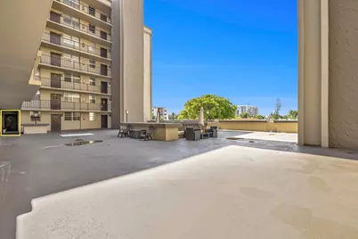 1811 Jefferson Street #203, Hollywood, FL 33020 - Photo 6