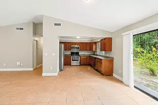 12179 58th Pl, West Palm Beach, FL 33411 - Photo 10