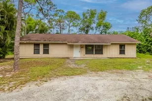 12179 58th Pl, West Palm Beach, FL 33411 - Photo 1