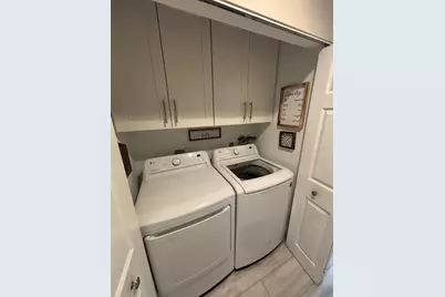 385 SE 17th Avenue #385, Deerfield Beach, FL 33441 - Photo 10