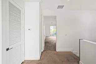 1044 NE 18th Ave, Fort Lauderdale, FL 33309 - Photo 18