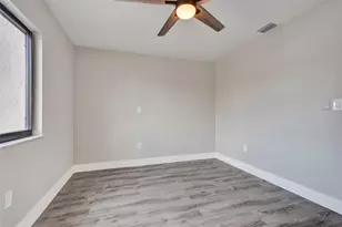 2614 W 65th St, Hialeah, FL 33016 - Photo 30