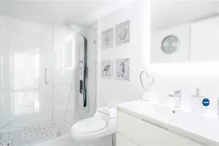 210 174 Street Unit, North Miami Beach, FL 33160 - Photo 14