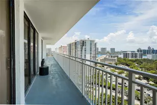 210 174 Street Unit, North Miami Beach, FL 33160 - Photo 2