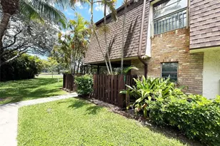 2561 NW 99th Ave, Coral Springs, FL 33065 - Photo 1