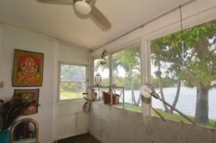 2412 NW 52nd St, Tamarac, FL 33309 - Photo 26