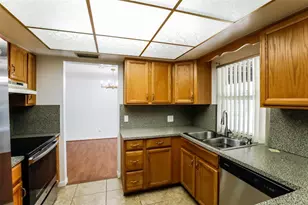 11275 NW 37th Ct, Coral Springs, FL 33065 - Photo 4