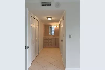 2500 Parkview Drive #814, Hallandale Beach, FL 33009 - Photo 18