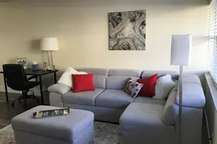 401 Golden Isles Dr, Hallandale Beach, FL 33009 - Photo 10