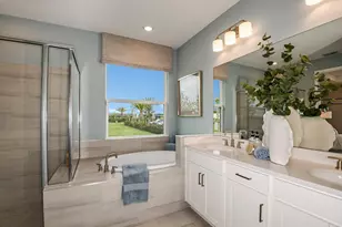 924 SE Seasons Ln, Port Saint Lucie, FL 34984 - Photo 12