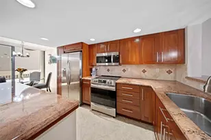 1100 SE 5th Ct, Pompano Beach, FL 33060 - Photo 12