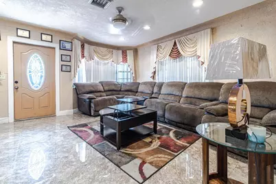 661 SW 28th Way, Fort Lauderdale, FL 33312 - Photo 4