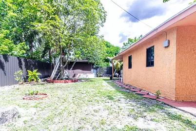 661 SW 28th Way, Fort Lauderdale, FL 33312 - Photo 18