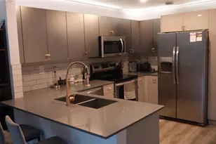 3046 SW 129th Terrace, Miramar, FL 33027 - Photo 2