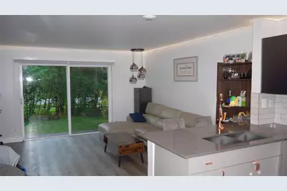 3046 SW 129th Terrace, Miramar, FL 33027 - Photo 4