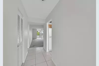 7210 Lake Circle Drive #401, Margate, FL 33063 - Photo 2