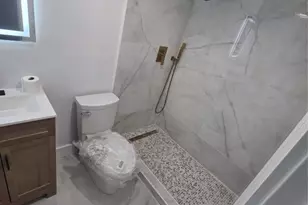 251 S Cypress Rd, Pompano Beach, FL 33060 - Photo 20