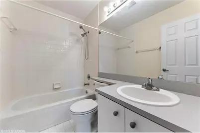 7697 NW 25th Street, Margate, FL 33063 - Photo 10