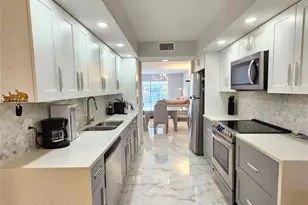 1705 Andros Isle, Pompano Beach, FL 33066 - Photo 2