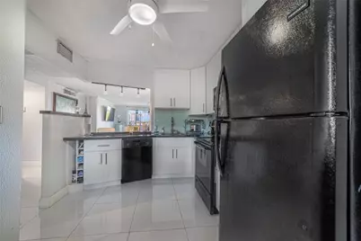 1660 NE 191st Street #311-1, Miami, FL 33179 - Photo 4