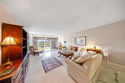 800 Cypress Grove Drive #402, Pompano Beach, FL 33069 - Photo 6