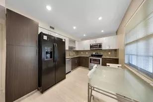 800 Cypress Grove Dr, Pompano Beach, FL 33069 - Photo 22