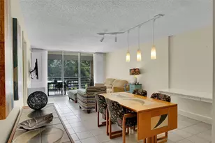 4898 NW 29th Ct, Fort Lauderdale, FL 33313 - Photo 8