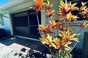 9870 Pecan Tree Dr, Boynton Beach, FL 33436 - Photo 20