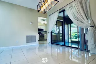 9870 Pecan Tree Dr, Boynton Beach, FL 33436 - Photo 10