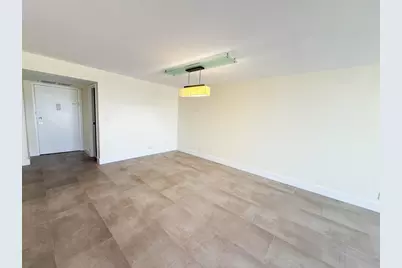 1000 Parkview Drive #319, Hallandale Beach, FL 33009 - Photo 10
