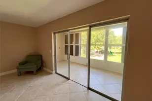 212 Oxford 400, West Palm Beach, FL 33417 - Photo 16