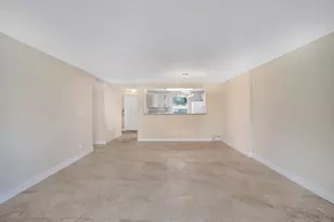 301 SE 3rd St, Dania Beach, FL 33004 - Photo 8