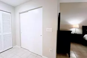 9202 NW 9th Ct, Plantation, FL 33324 - Photo 14