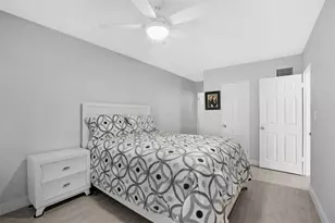 1000 SE 4th St, Fort Lauderdale, FL 33301 - Photo 26