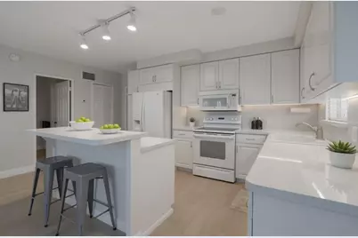 1000 SE 4th Street #127, Fort Lauderdale, FL 33301 - Photo 10