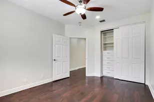 320 NE 7th Ave, Fort Lauderdale, FL 33301 - Photo 10