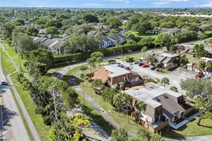 4252 Palm Bay Cir, West Palm Beach, FL 33406 - Photo 42