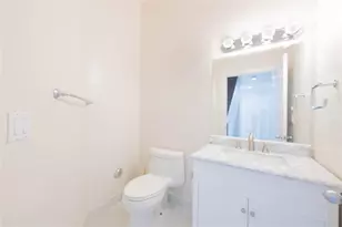 819 SW 7th Ave, Fort Lauderdale, FL 33315 - Photo 20