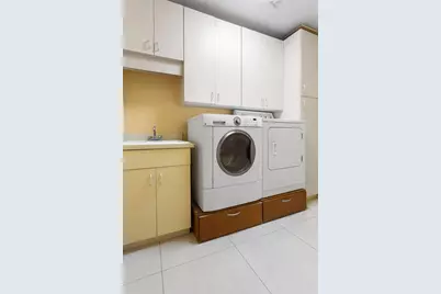 2365 NE 28th Street, Pompano Beach, FL 33064 - Photo 32