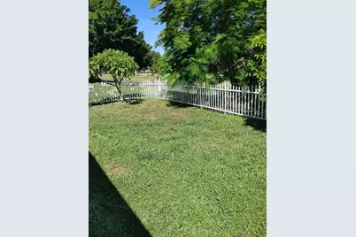 5004 NW 49th Road, Tamarac, FL 33319 - Photo 10