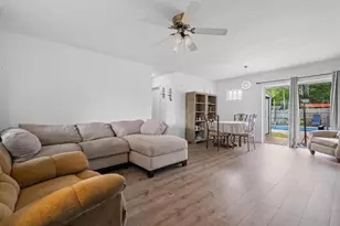 7160 Venetian St, Miramar, FL 33023 - Photo 4