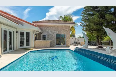 2557 SW 14th Court, Deerfield Beach, FL 33442 - Photo 8