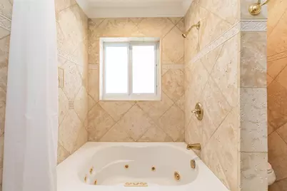 2557 SW 14th Court, Deerfield Beach, FL 33442 - Photo 24