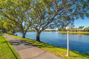 1100 Colony Point Cir, Pembroke Pines, FL 33026 - Photo 28