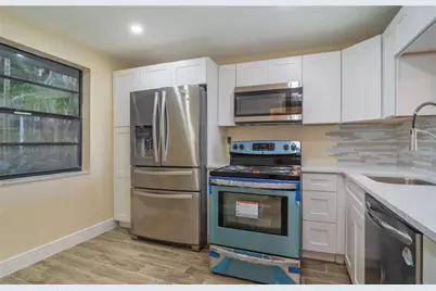 1100 Colony Point Circle #105, Hollywood, FL 33026 - Photo 4